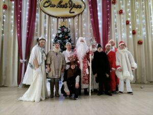 В государственном учреждении «Гомельский социальный пансионат «Васильевский» состоялось новогоднее представление «Приключение снежной королевы»!